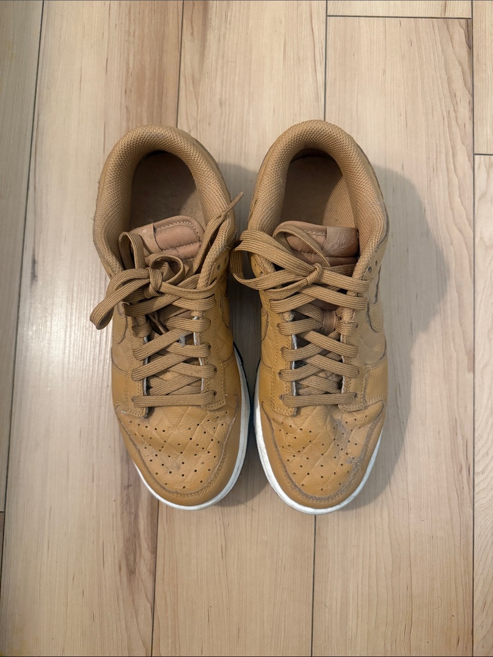 Women’s Nike Dunks